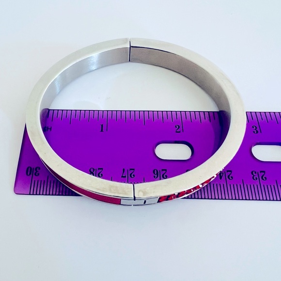 Vintage Swarovski Bangle in Red - Picture 9 of 10